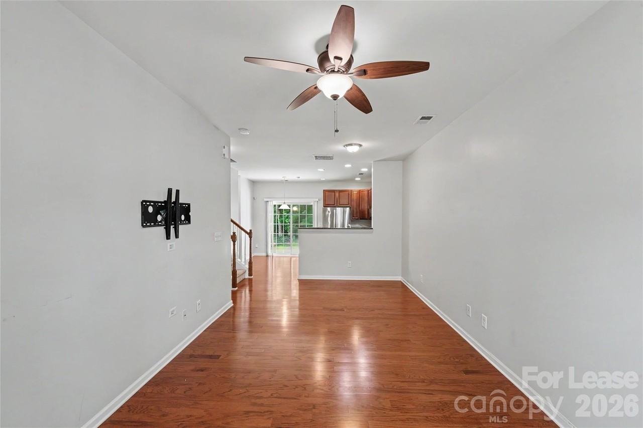 13983 Singleleaf Ln - Photo 7 of 27
