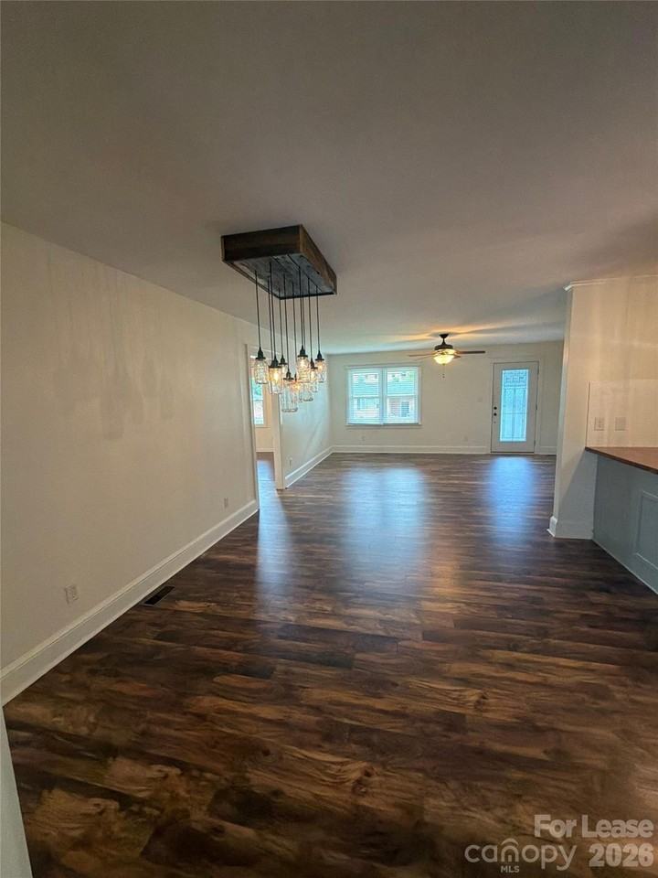 205 W Nims Ave - Photo 6 of 28