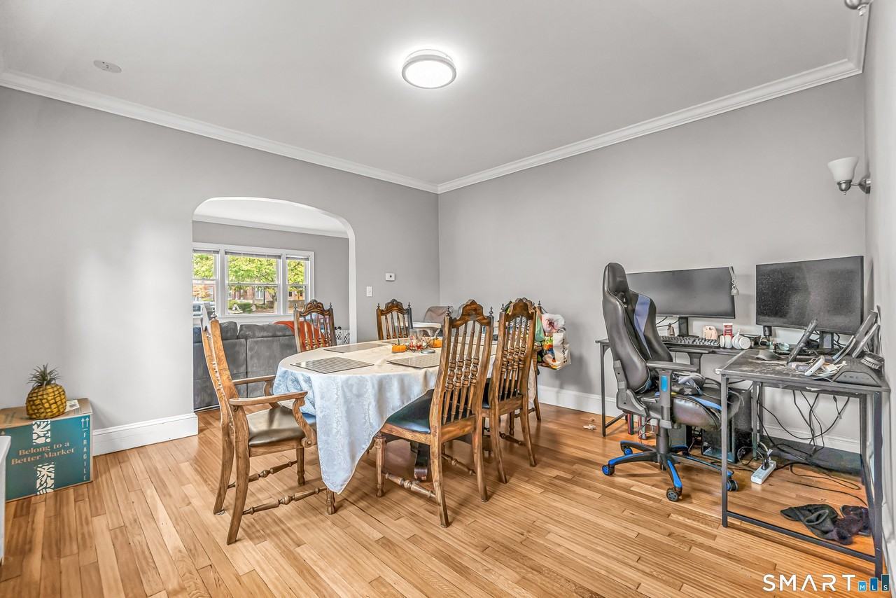 1387 Capitol Ave #1stFL - Photo 7 of 20