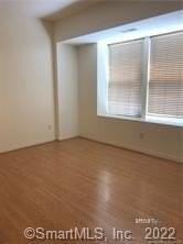 196 Crown St #2E - Photo 6 of 10