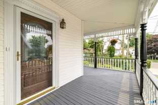 18 Elm Tree Pl #1stFL - Photo 1 of 1
