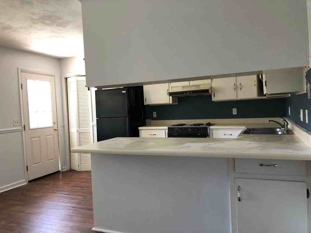 1011 Cynthia Dr - Photo 5 of 5