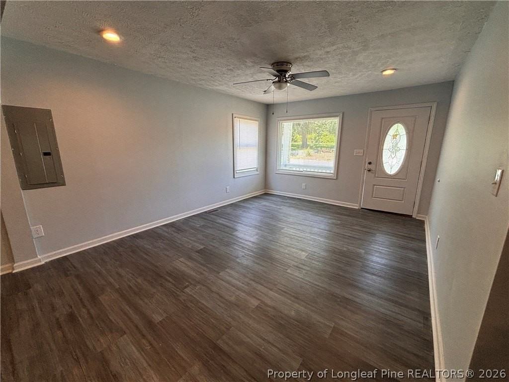 929 Fleetwood Dr - Photo 6 of 26