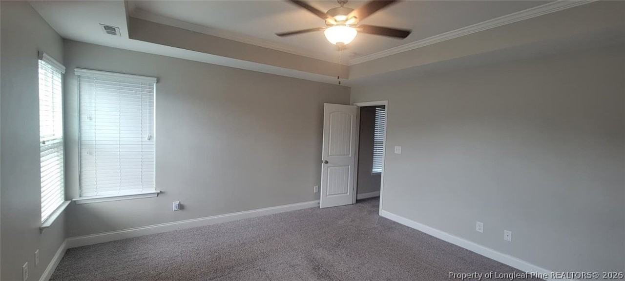 1728 Harrington Rd - Photo 3 of 34