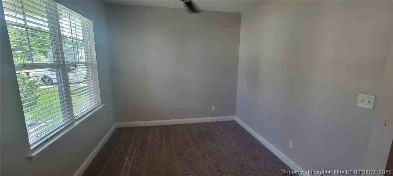 1728 Harrington Rd - Photo 5 of 34