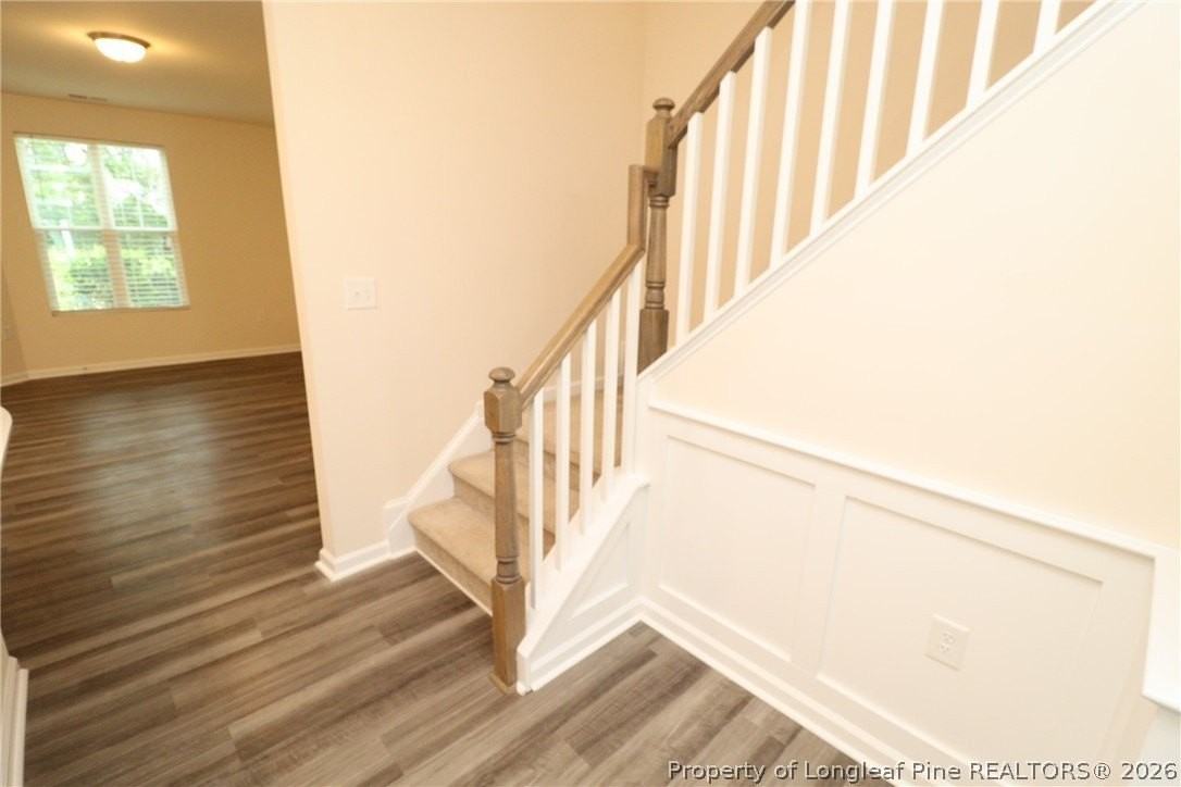 1105 Neighborly Way - Photo 5 of 37