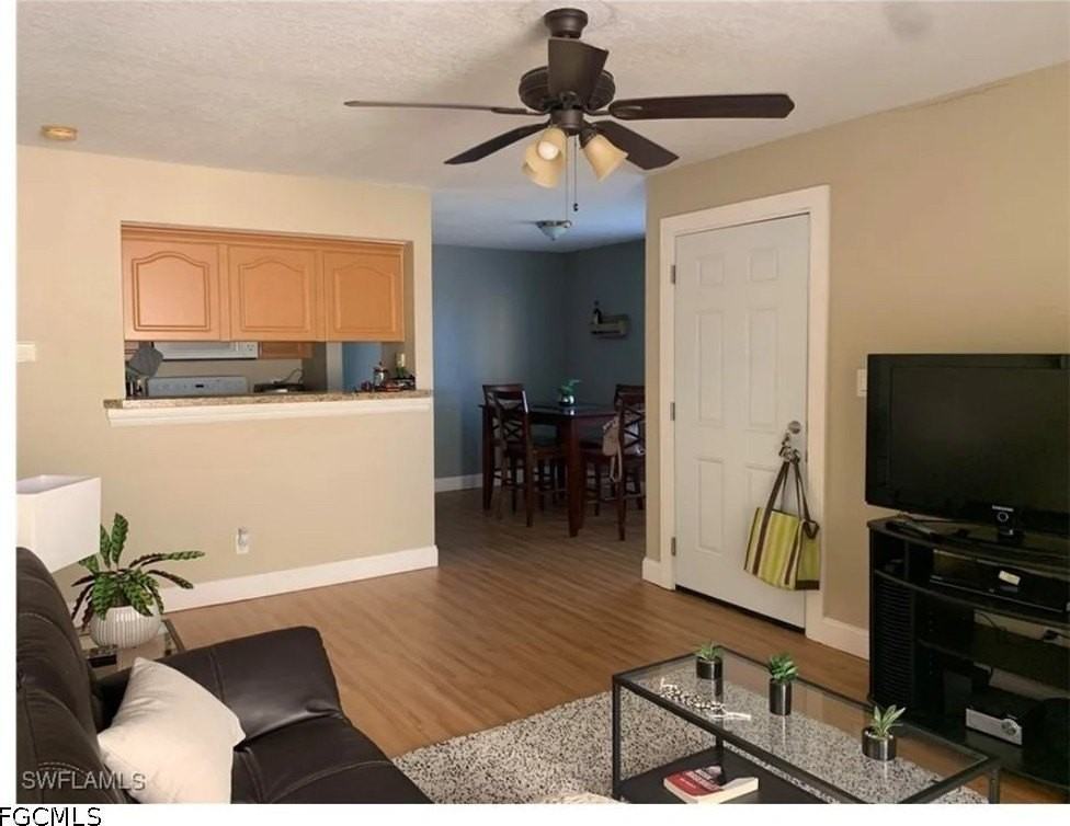 2835 Winkler Ave #209 - Photo 3 of 15