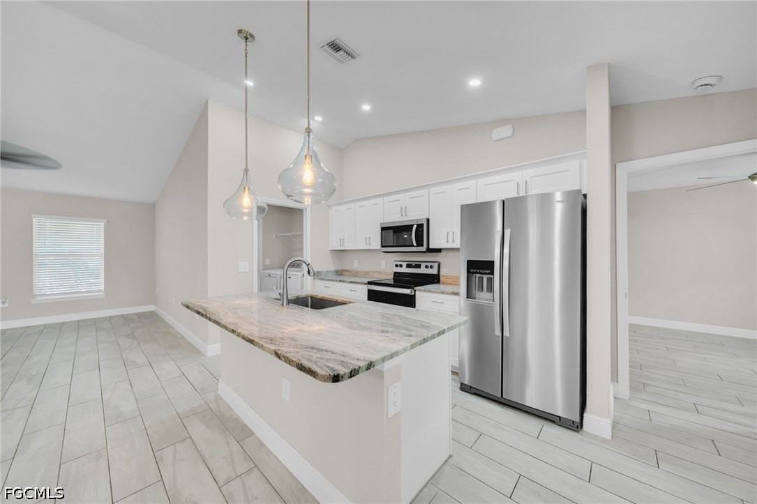 4326 Ne 24th Pl - Photo 6 of 29