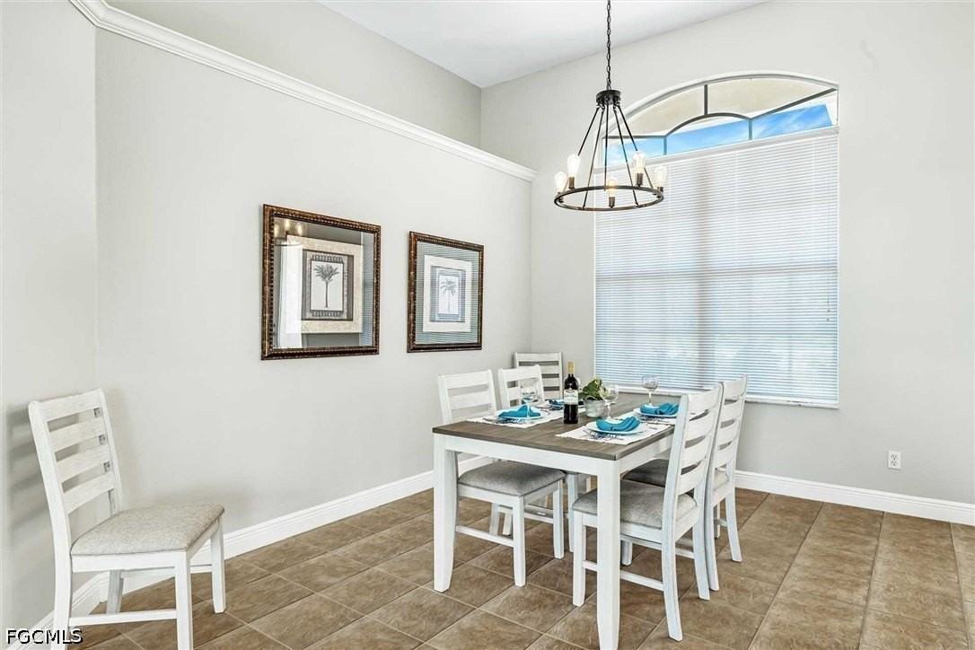 2601 Sw 39th Ter - Photo 7 of 29