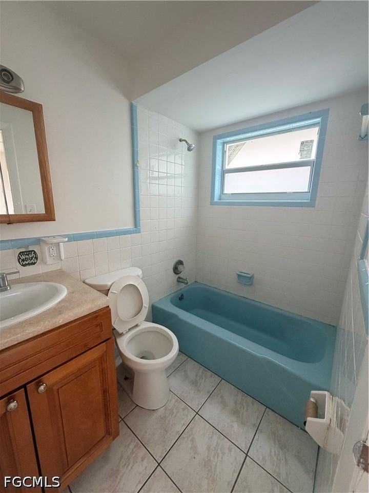 1742 Maple Dr - Photo 6 of 11