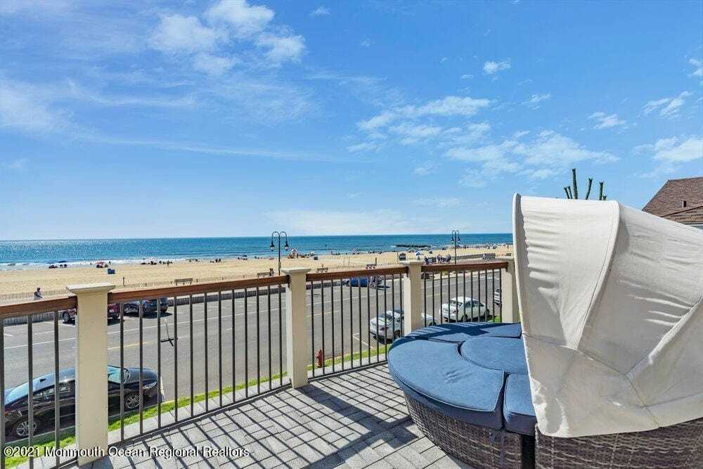 1302 Ocean Ave - Photo 6 of 50