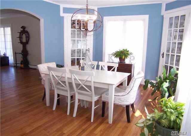 96 Kensington Ave - Photo 2 of 13