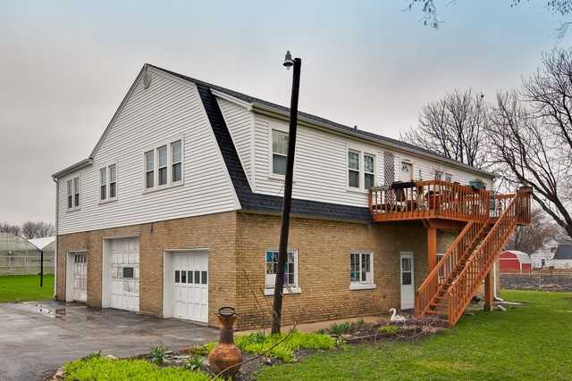 16664 Aptakisic Rd - Photo 2 of 13