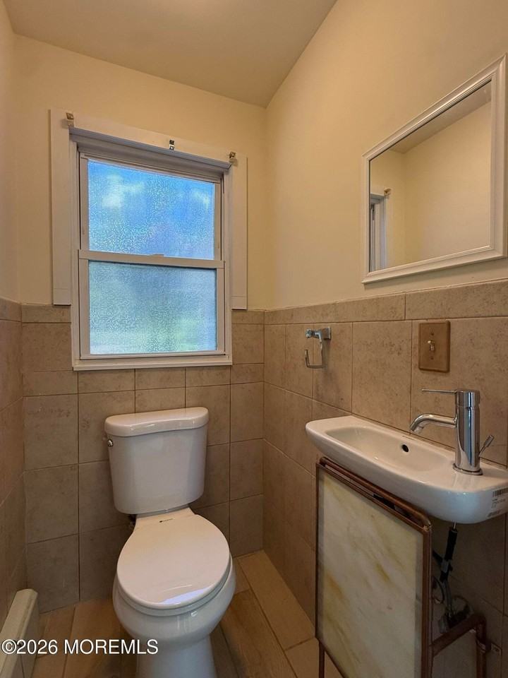 236 W Farms Rd - Photo 7 of 15