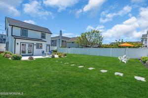 featured image of 101 4th Ave