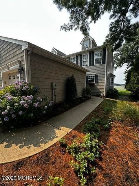 15 Chapin Ave - Photo 2 of 27