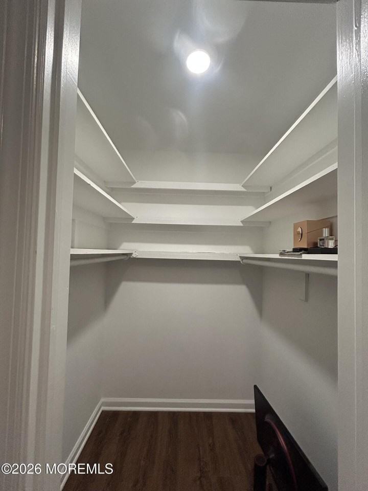 1187 Ocean Ave - Photo 6 of 11