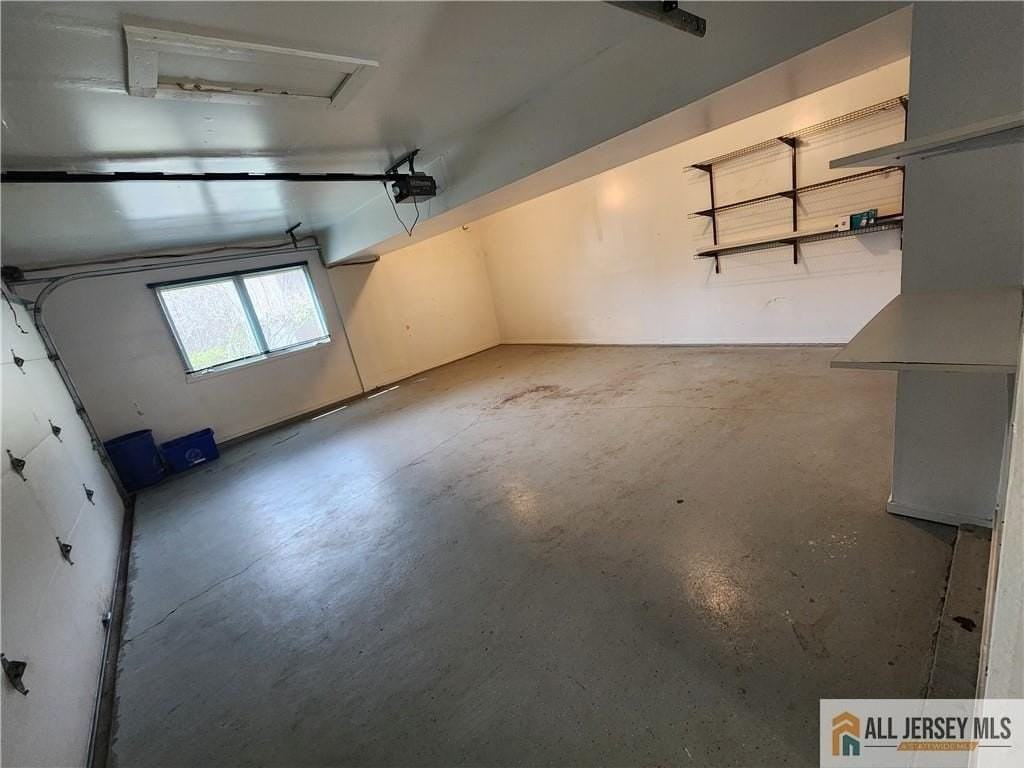 254 Sayre Dr - Photo 6 of 29