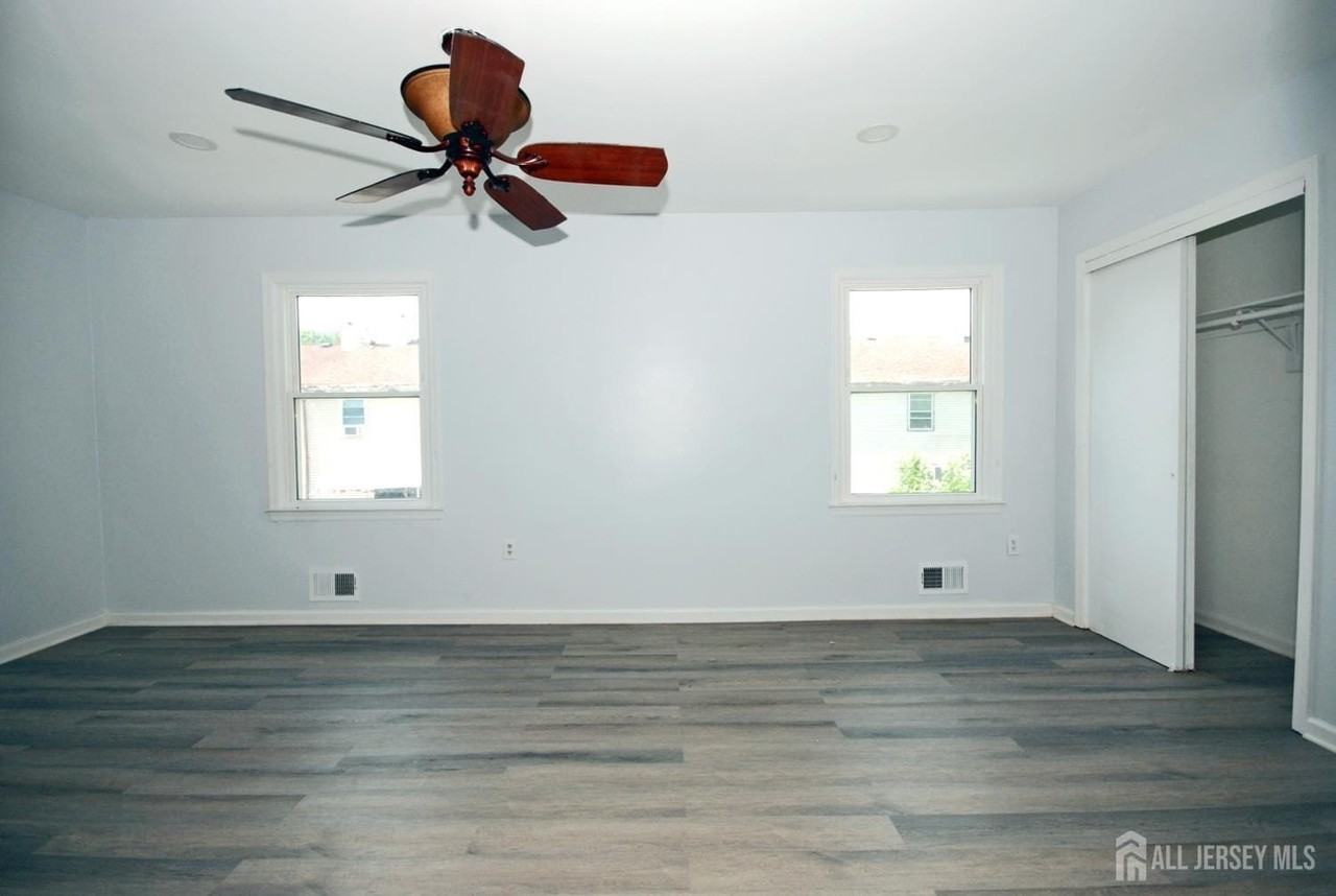 13 Tiger Lilly Ct - Photo 3 of 29