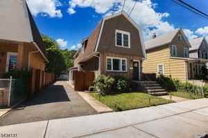 featured image of 138 Jerome Pl