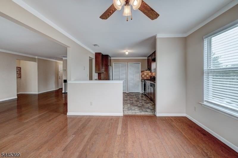 32 Rebecca Rd - Photo 5 of 29