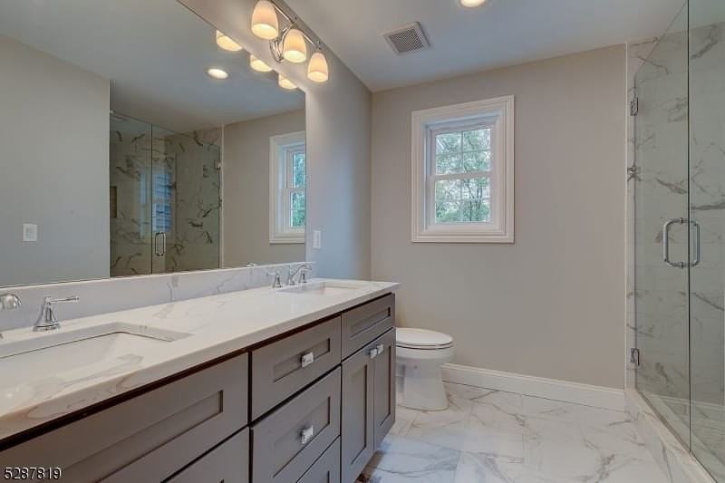 38 Apt1 Forest St - Photo 7 of 20