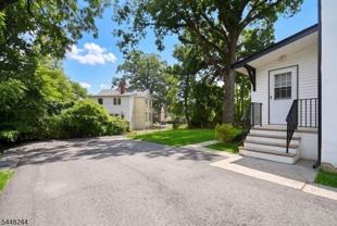 28 Edgewood Ter - Photo 1 of 1