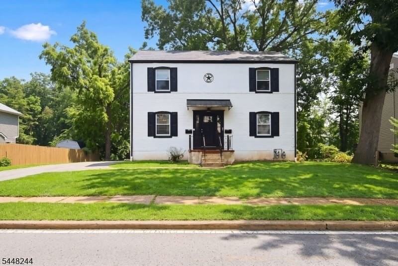 28 Edgewood Ter - Photo 2 of 18
