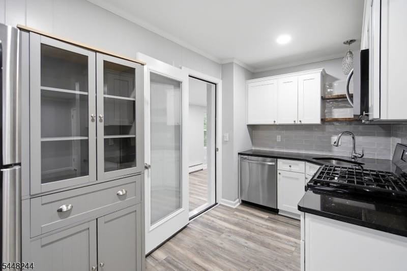 28 Edgewood Ter - Photo 7 of 18