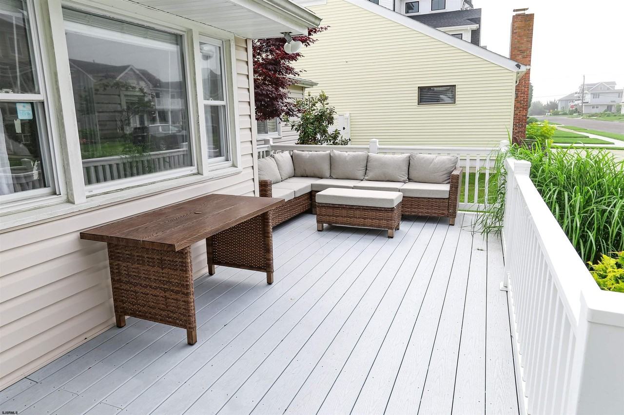 307 28th St S Street - Photo 2 of 38