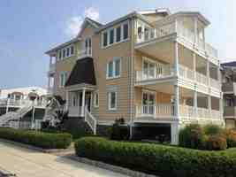 featured image of 1001 Beach Ave E