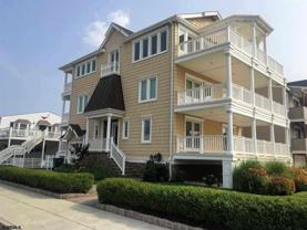 1001 Beach Ave E - Photo 1 of 1
