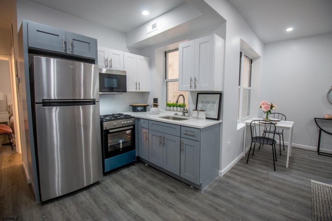 225 Atlantic Ave #A6 - Photo 5 of 29