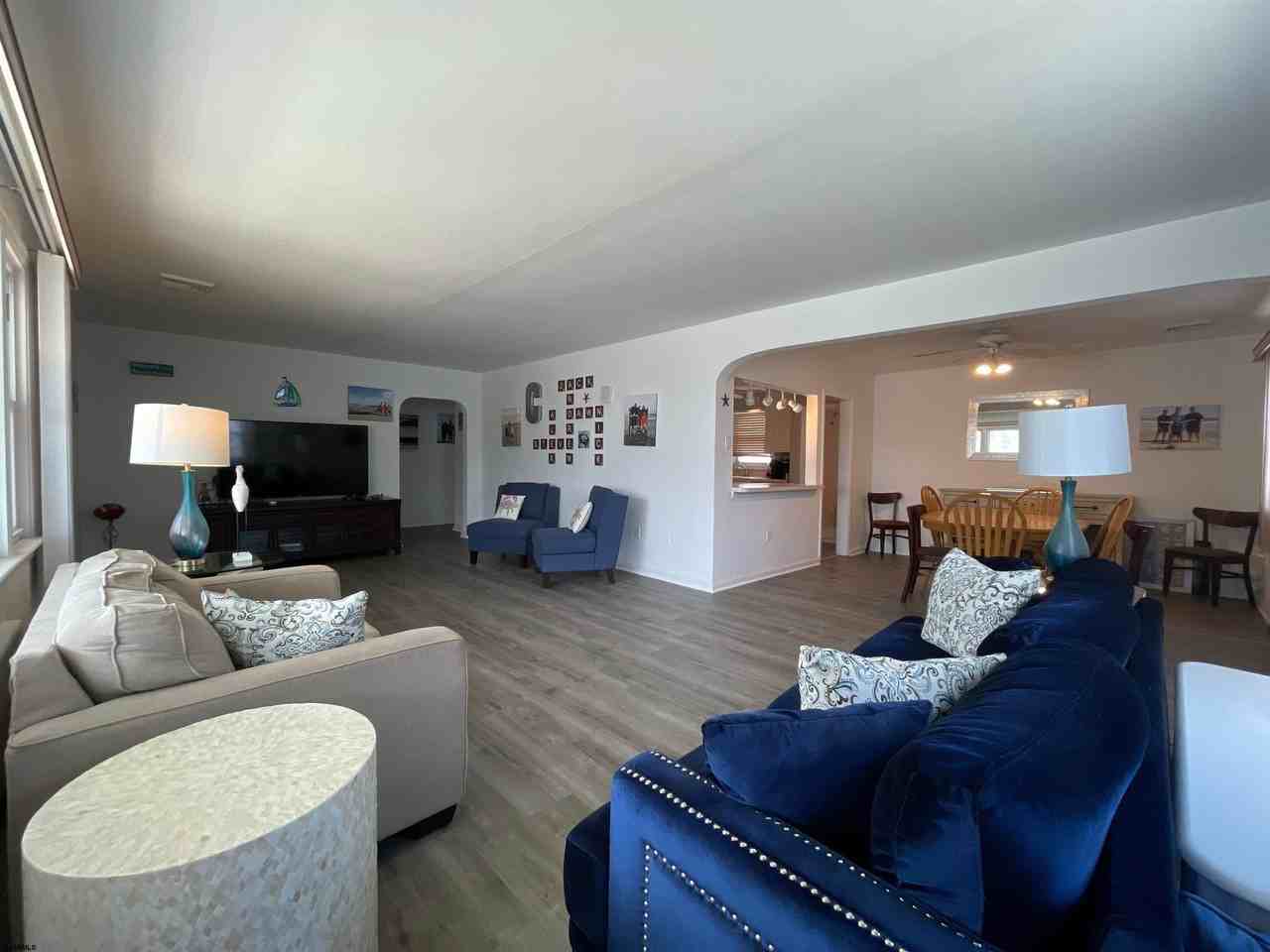 307 N Essex Ave - Photo 7 of 23