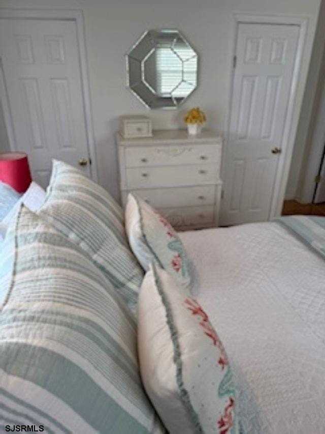 131 N Yarmouth Ave - Photo 2 of 18