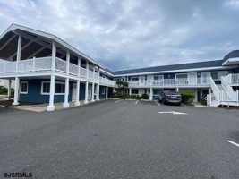 featured image of 212 W Brigantine Ave #215