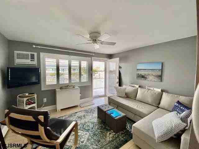 212 W Brigantine Ave #215 - Photo 6 of 20