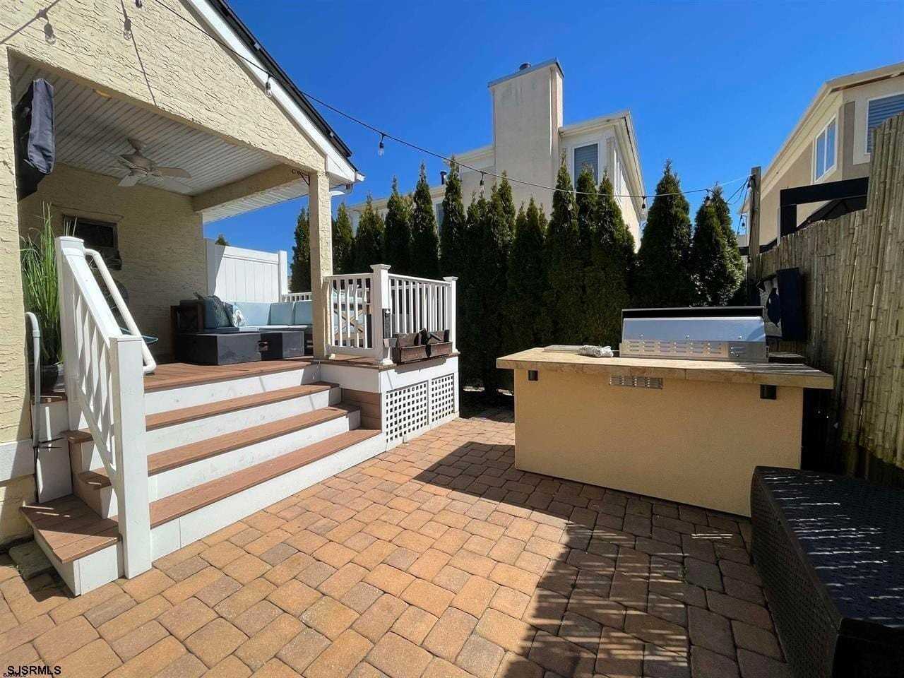 12 Seaside Ct - Photo 5 of 23