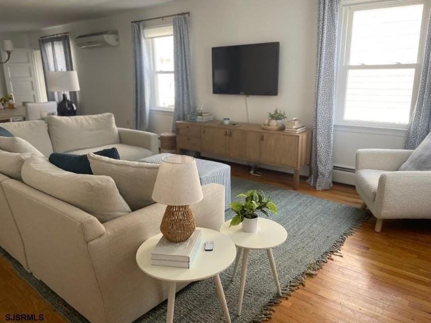 114 N Brunswick Ave - Photo 3 of 20