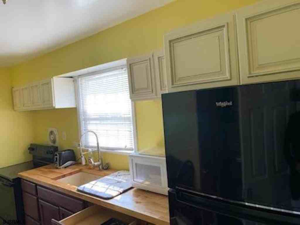 112 N Washington Ave #1stFL - Photo 6 of 16
