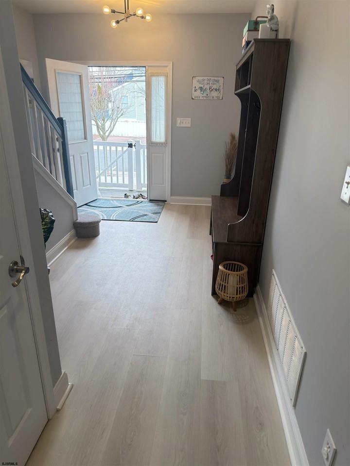 32 S Coolidge Ave - Photo 4 of 32