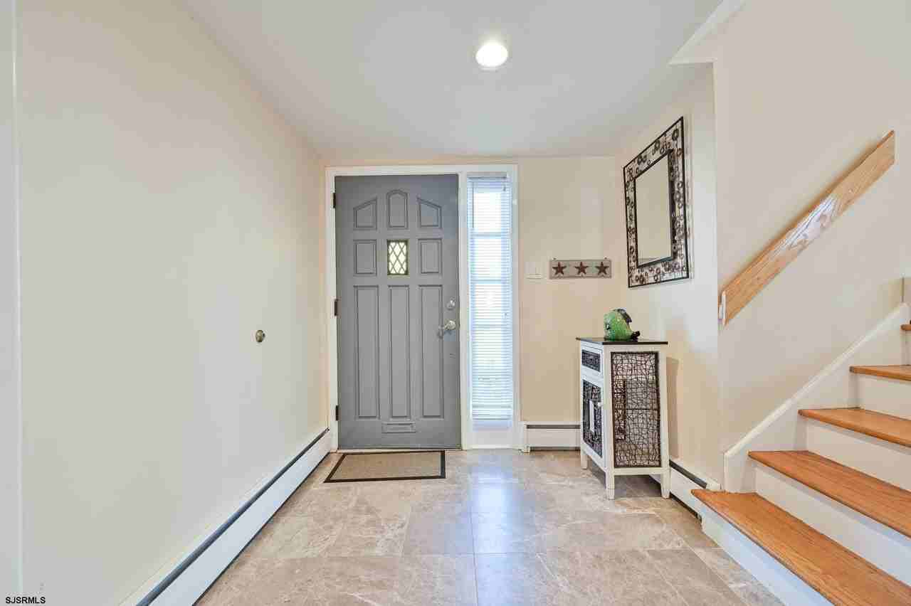 100 N Argyle Ave - Photo 4 of 36