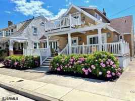 featured image of 106 S Essex Ave