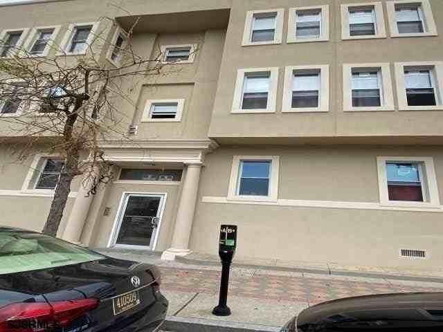 33 S North Carolina Ave #102