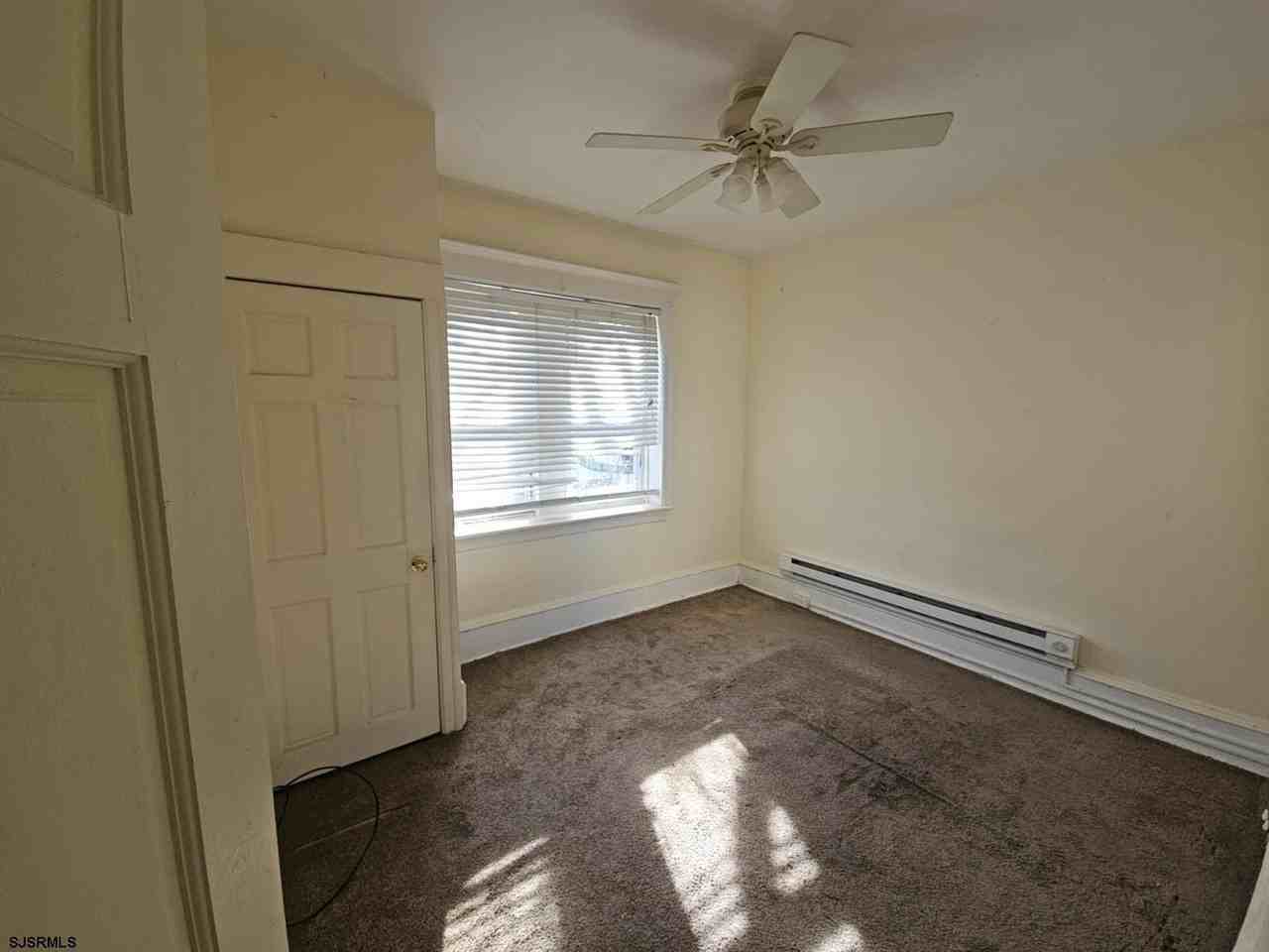 3818 Ventnor Ave - Photo 4 of 17