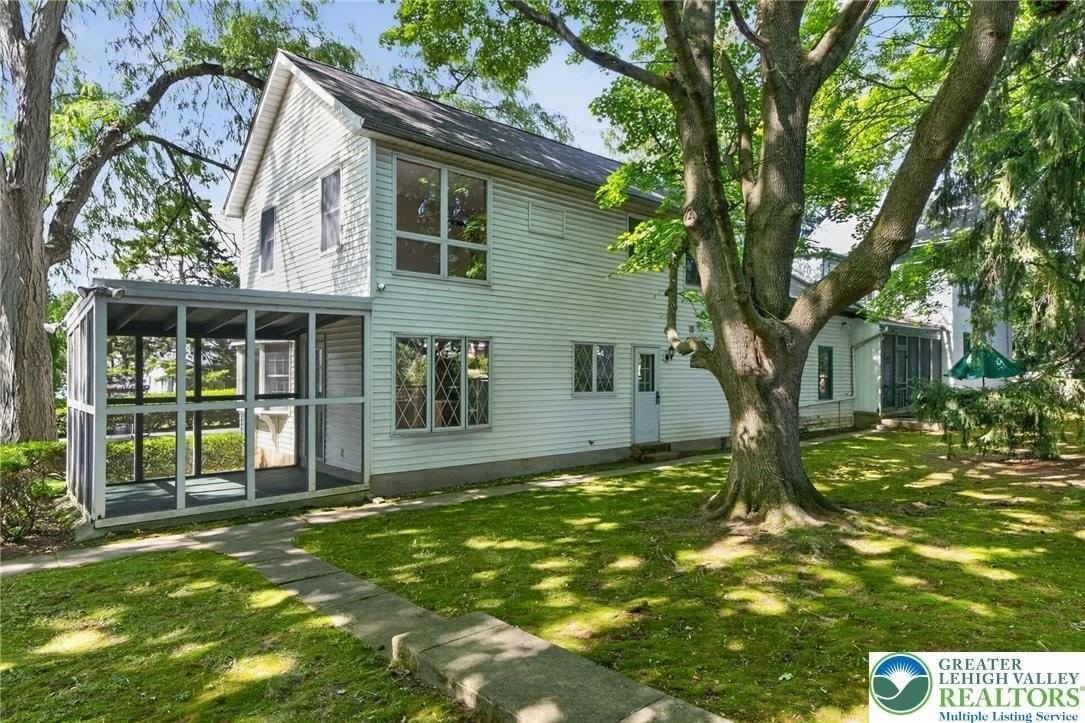 1226 Trexlertown Rd - Photo 2 of 26
