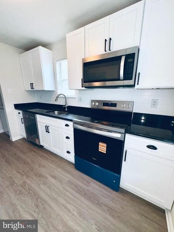 221 Highland Blvd Apt B - Photo 6 of 14