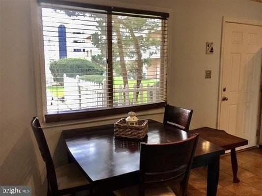 323 44th St S #10 - Photo 5 of 14