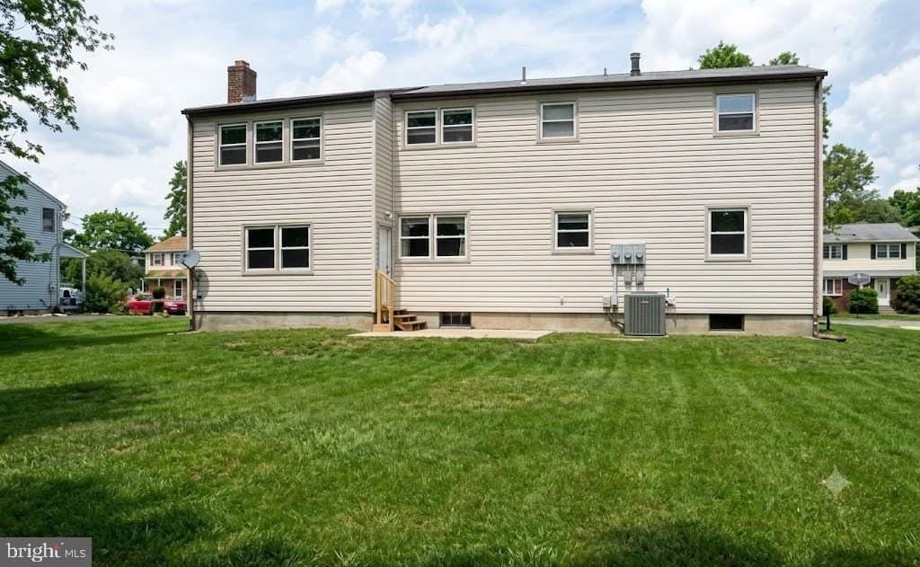 306 Cornell Rd - Photo 3 of 30
