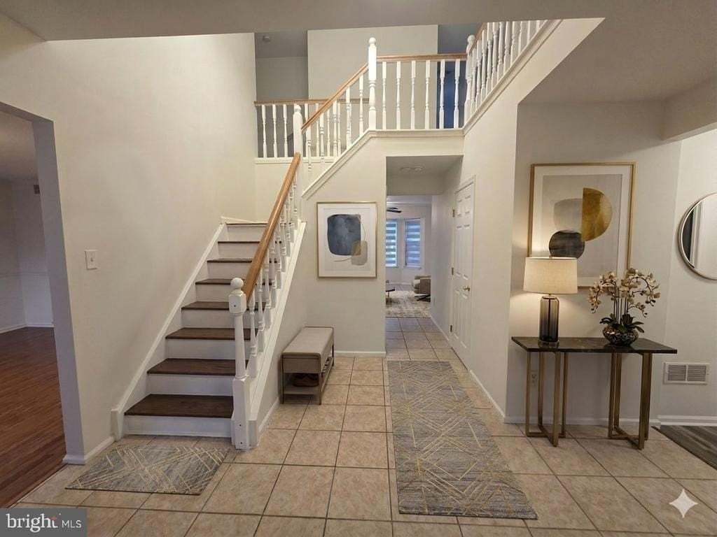138 Persimmon St - Photo 3 of 50